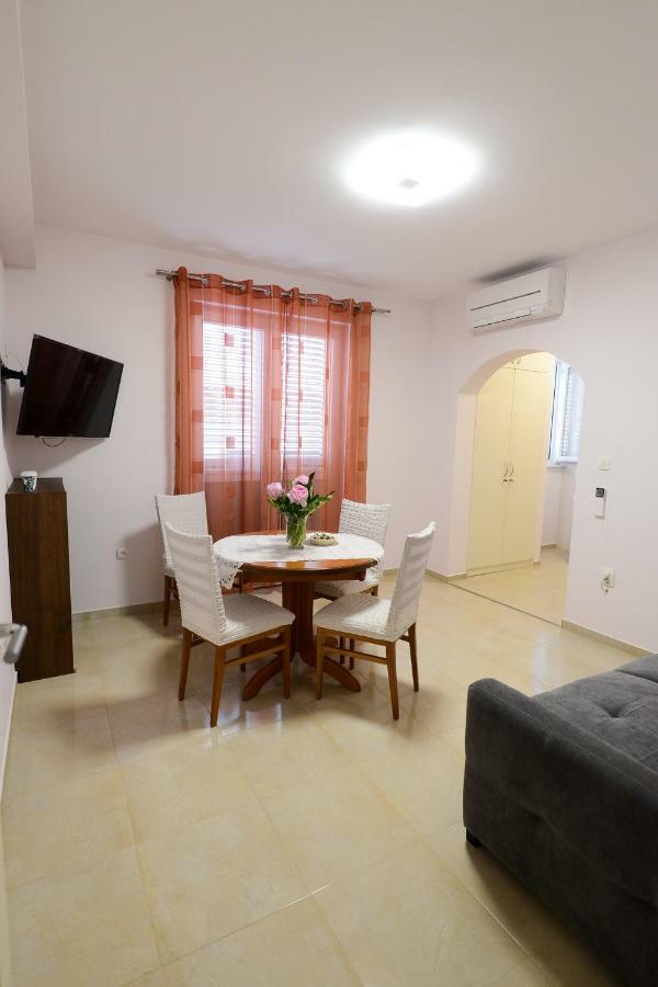Apartment Rocky I Задар Екстериор снимка